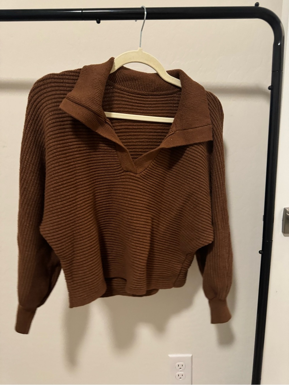 Brown Ribbed Collared V-Neck Women's Sweater